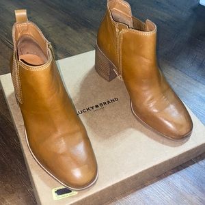 Lucky Brand size 7 booties